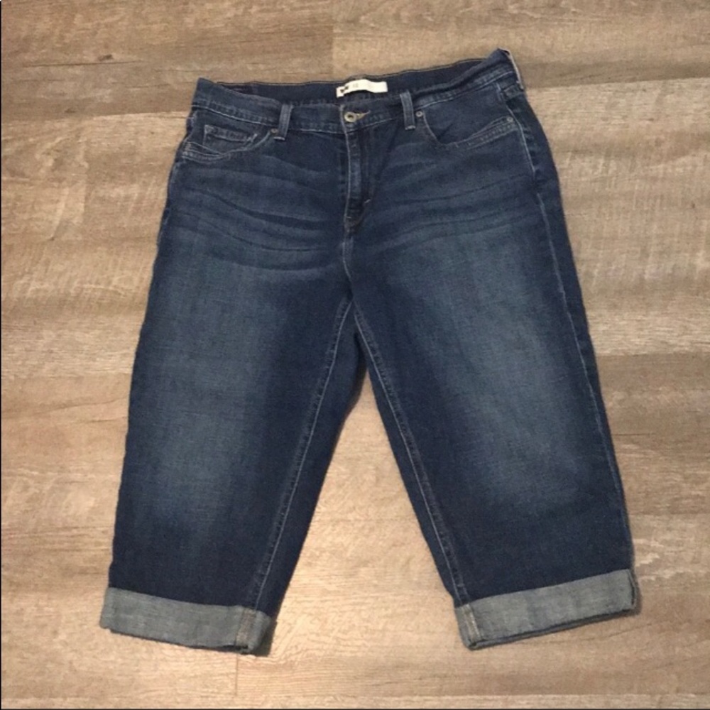 Levi’s Capris Jeans Size 12
